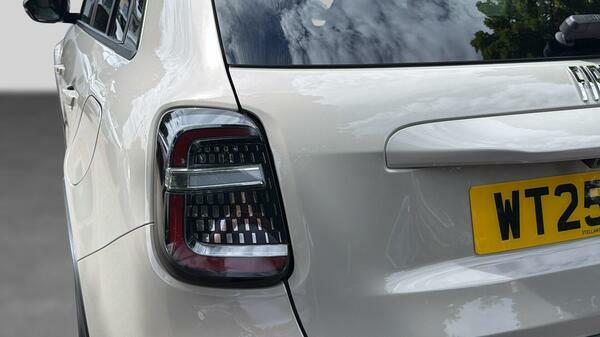 Fiat 600 1.2 Mhev La Prima Suv Hybrid E-dct Euro  #5