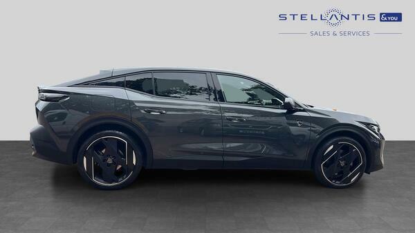 Peugeot 408 1.6 12.4Kwh Gt Fastback Plug-in Hybrid