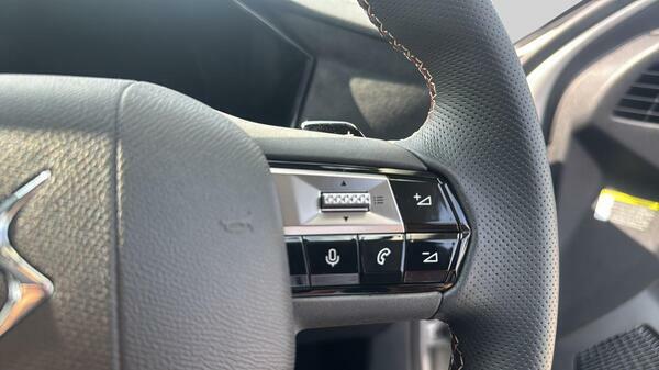 DS DS 4 1.2 Hybrid 136 Pallas E-dsc Silver #21