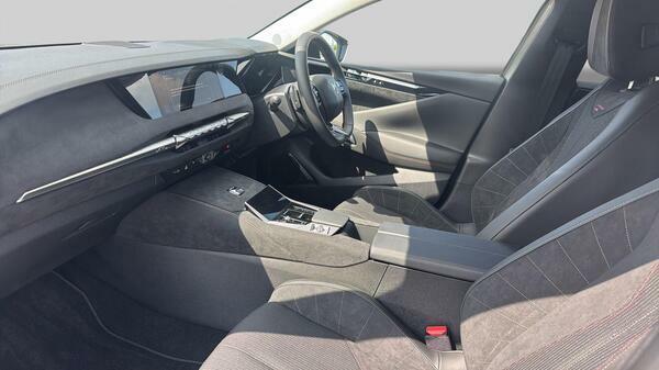 DS DS 4 1.2 Hybrid 136 Pallas E-dsc Silver #31