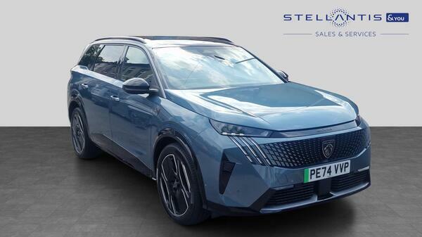 Peugeot 5008 73Kwh Gt Suv 210 Ps 
