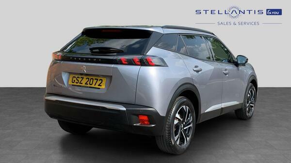 Peugeot e-2008 50Kwh Allure Premium Suv 7Kw Ch #3