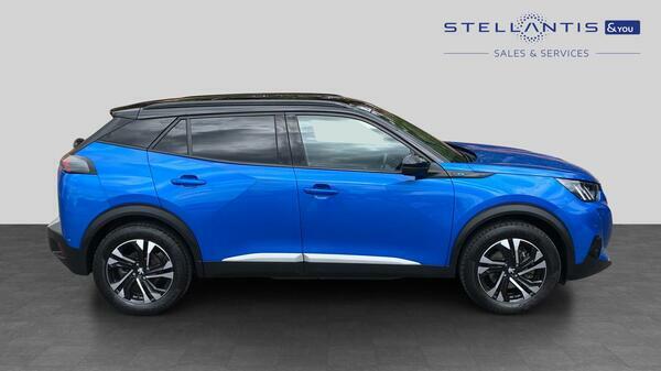 Peugeot e-2008 50Kwh Gt Suv 7Kw Charger 136 #2