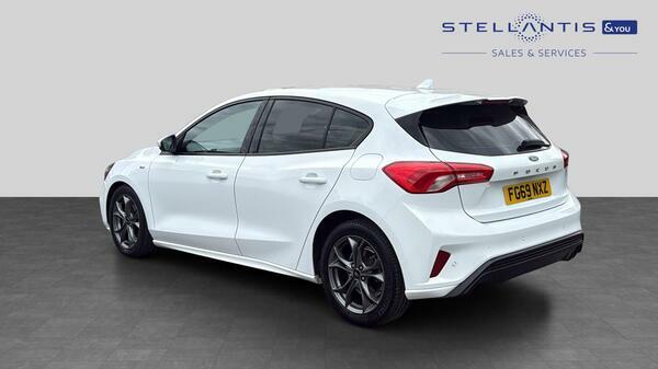 Ford Focus 1.0T Ecoboost St-line Hatchback Eu FG69NXZ White #6
