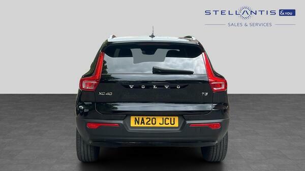 Volvo XC40 1.5 T3 R-design Suv Euro 6 Ss Black #4
