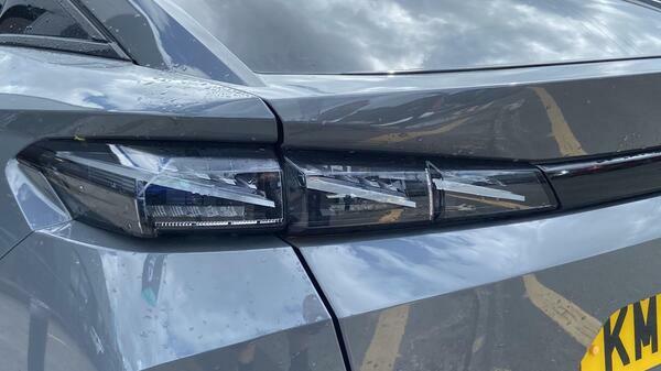 Peugeot 408 1.2 Gt Fastback Hybrid E-dsc6 Euro 6 S  #5