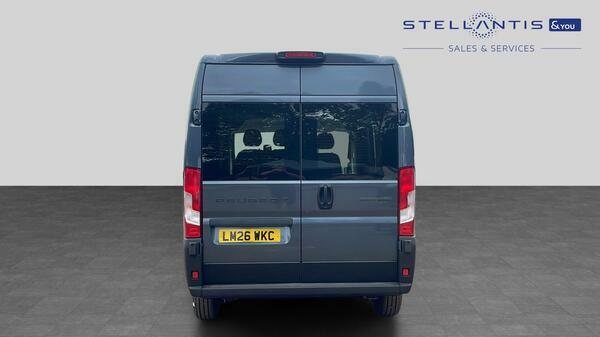 Peugeot Boxer 2.2 Bluehdi 335 Professional Panel Van  #4