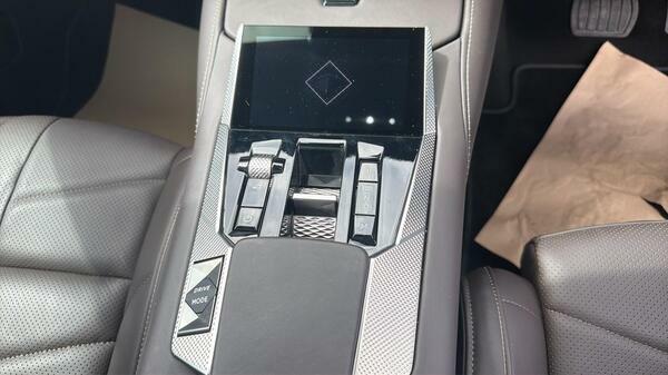 DS DS 4 1.2 Hybrid 136 Pallas E-dsc Grey #24