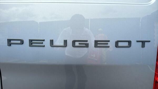Peugeot Expert Professional White #29