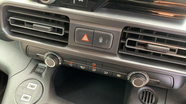 Peugeot Partner Professional Plus Grey #42