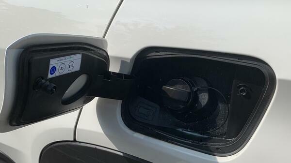Jeep Avenger 115Kw Summit 54Kwh Yellow #47
