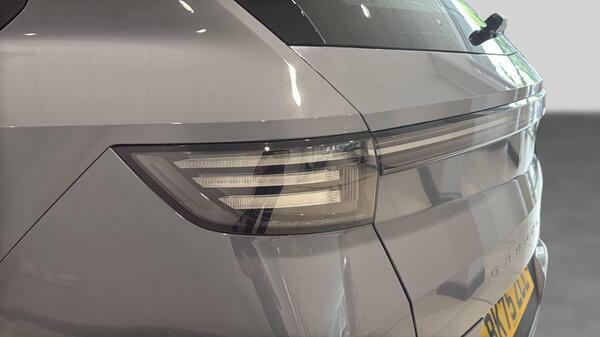 Vauxhall Grandland 1.2 Design Suv Hybrid E-dct Euro 6 Ss #5
