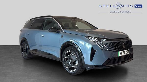 Peugeot 5008 73Kwh Gt Suv 210 Ps 