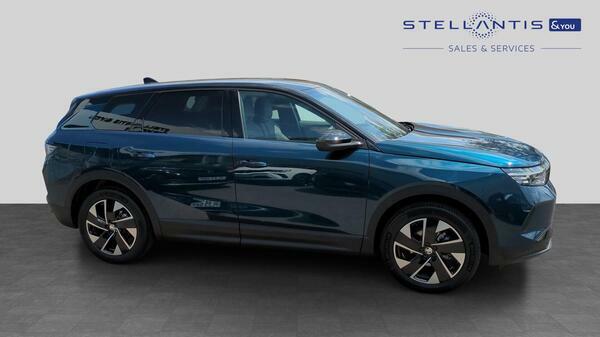 Vauxhall Grandland 1.2 Ultimate Suv Hybrid E-dct Euro 6 S BD75CPK #2
