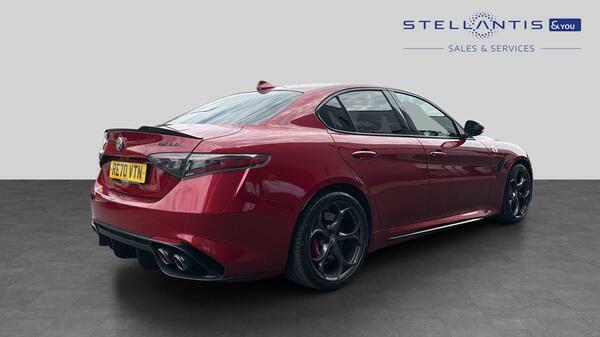 Alfa Romeo Giulia 2.9 V6 Bi-turbo Quadrifoglio Saloon Gpf #3