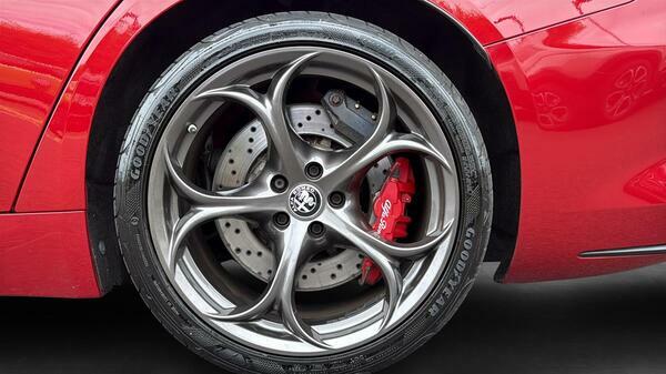 Alfa Romeo Giulia 2.0 Tb Sprint Red #13