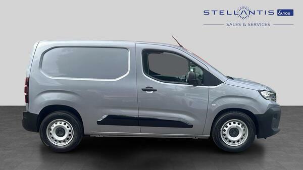 Peugeot E-Partner 800 52Kwh Professional Standard Panel Van Elec #2