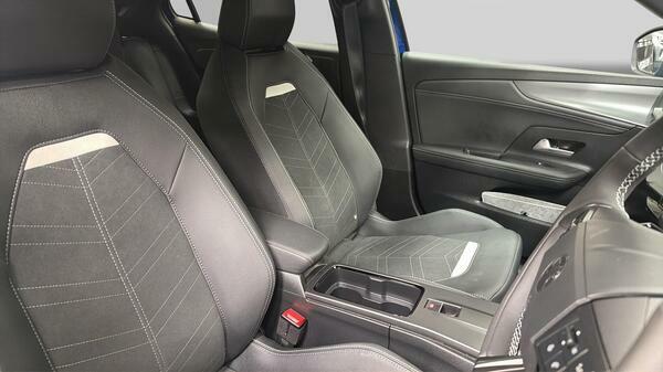 Vauxhall Mokka Ultimate Turbo White #18