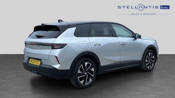 Vauxhall Grandland 1.2 Ultimate Suv Hybrid E-dct Euro 6 S #3