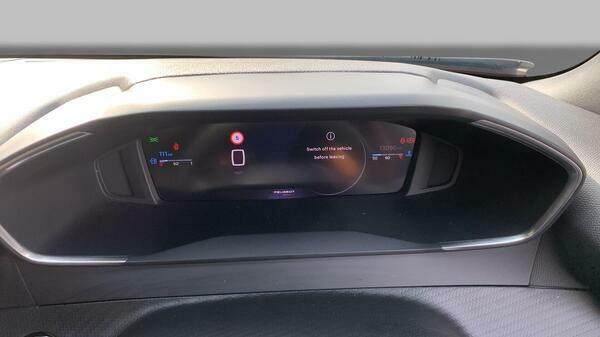 Peugeot 2008 Gt Puretech Ss #25