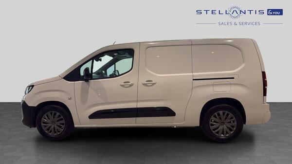 Peugeot E-Partner 750 52Kwh Asphalt Long Panel Van 6Dr #6