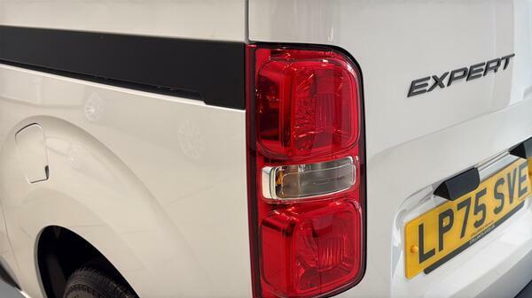 Peugeot Expert 1.5 Professional Panel Van 6Dr M Eur  #4