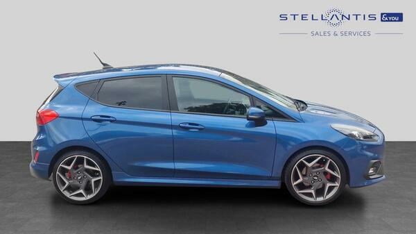 Ford Fiesta 1.5T Ecoboost St-3 Hatchback Eur Blue #2