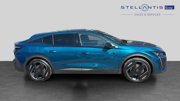 Peugeot 408 1.6 12.4Kwh First Edition Fastback Plug  #2