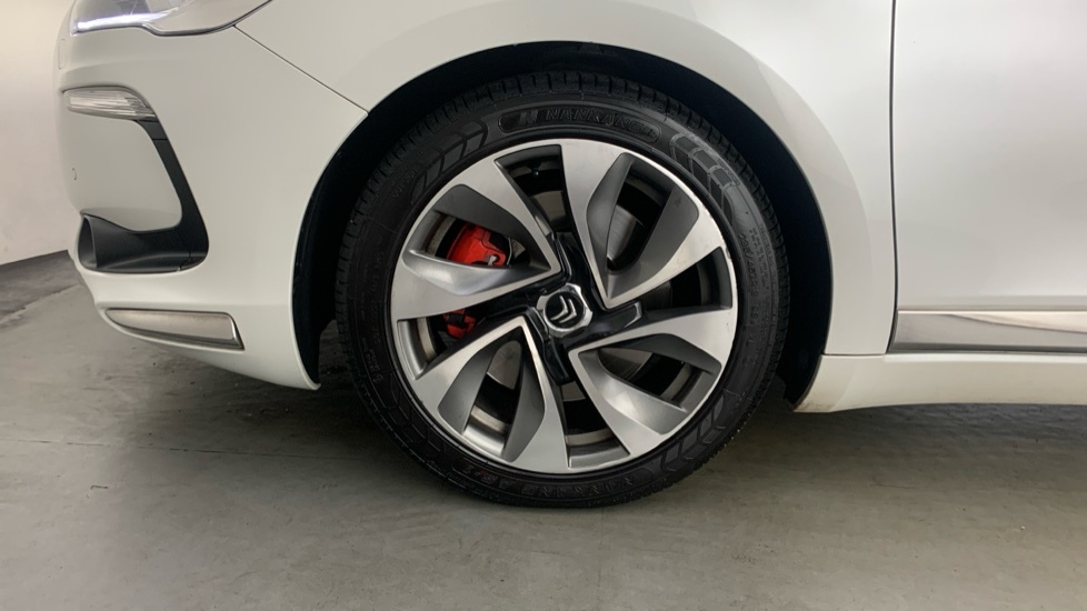 Citroen DS5 Bluehdi Dsport White #21