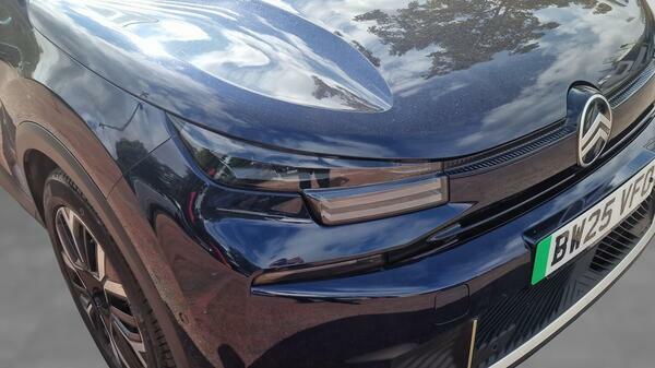 Citroen e-C4 50Kwh E-series 7.4Kw Charger Black #9