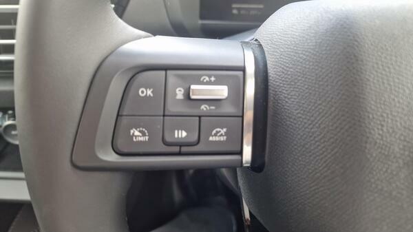 Citroen e-C4 50Kwh E-series 7.4Kw Charger Black #22