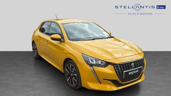 Peugeot 208 1.2 Puretech Allure Hatchback Eu Yellow