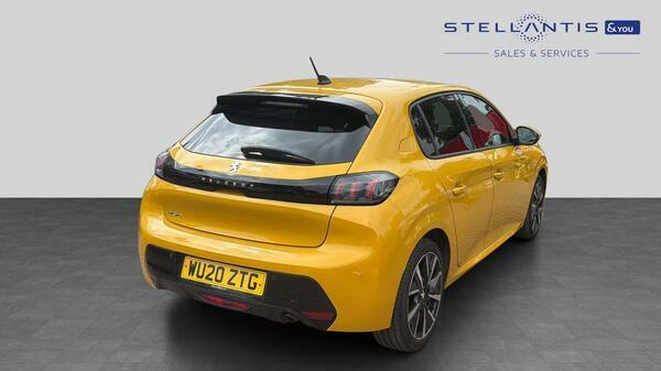Peugeot 208 1.2 Puretech Allure Hatchback Eu WU20ZTG Yellow #3