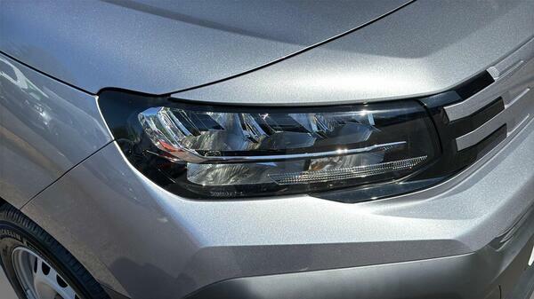 Peugeot Partner Asphalt Black #8