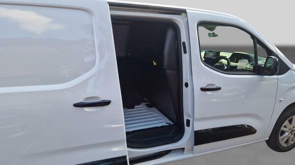 Peugeot Partner 1.5 Bluehdi 1000 Professional Standard Panel Van E White #32