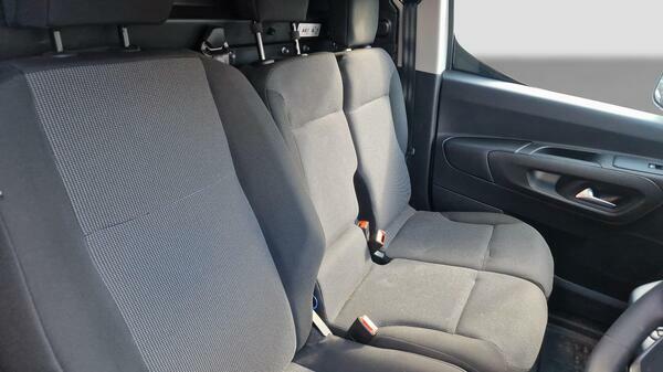 Peugeot Partner 1.5 Bluehdi 1000 Professional Standard Panel Van E White #31