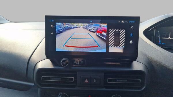 Peugeot Partner 1.5 Bluehdi 1000 Professional Standard Panel Van E White #28