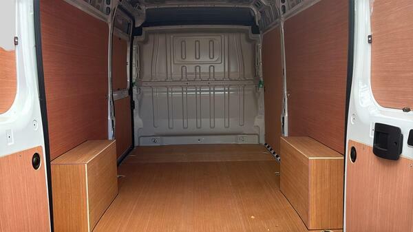 Peugeot Boxer Diesel  #32