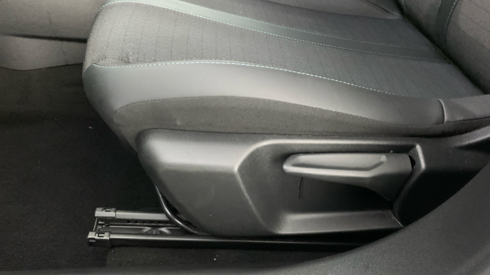 Peugeot 2008 Gt Grey #45
