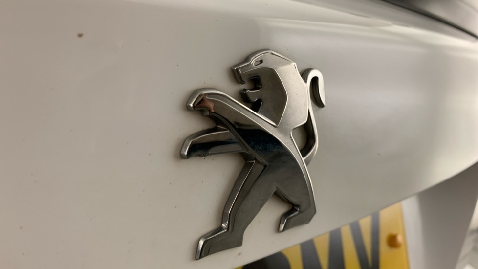 Peugeot 2008 Gt Grey #60