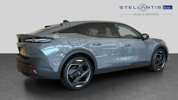 Peugeot 408 1.6 17.2Kwh Allure Fastback Plug-in Hyb #3