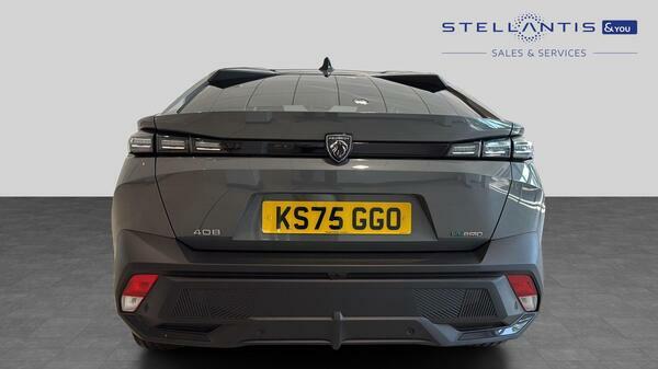 Peugeot 408 1.6 17.2Kwh Allure Fastback Plug-in Hyb #4