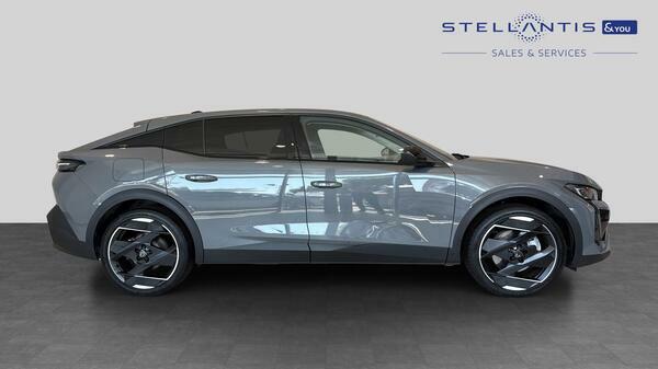 Peugeot 408 1.6 17.2Kwh Allure Fastback Plug-in Hyb #2