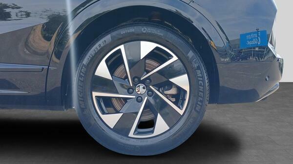 Vauxhall Grandland Ultimate Grey #13