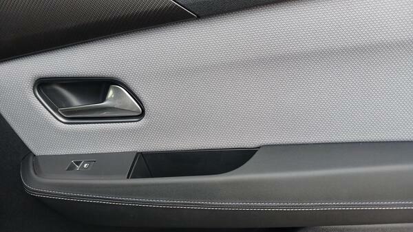 Vauxhall Grandland Ultimate Grey #37