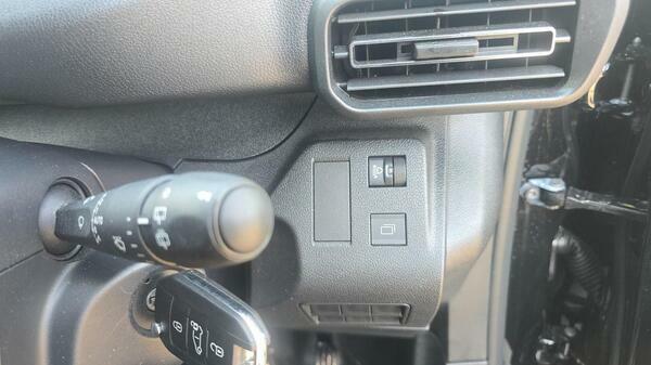 Peugeot Partner 1.5 Bluehdi 1000 Professional Plus Standard Panel Black #20