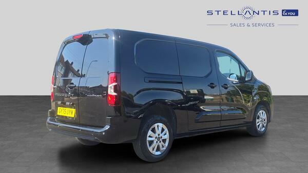 Peugeot Partner 1.5 Bluehdi 1000 Professional Plus Standard Panel Black #3