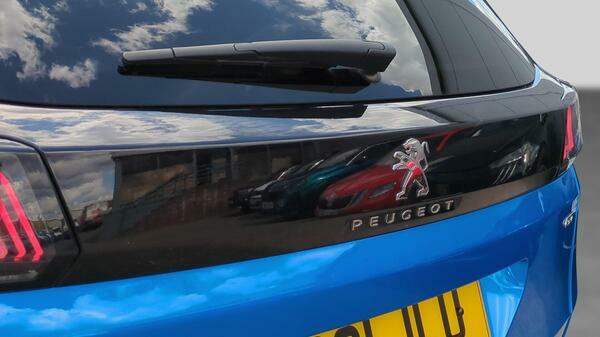 Peugeot 3008 1.2 Puretech Active Premium Grey #45