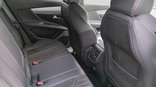 Peugeot 3008 1.2 Puretech Active Premium Grey #36
