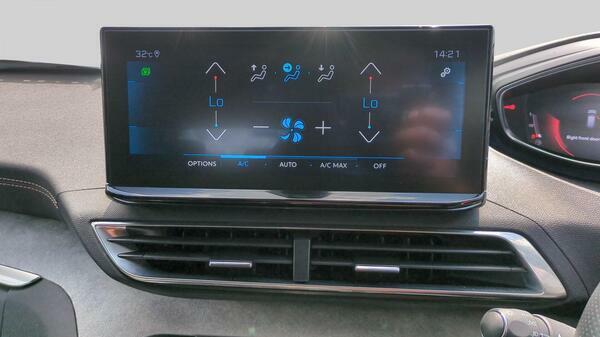 Peugeot 3008 1.2 Puretech Active Premium Grey #28